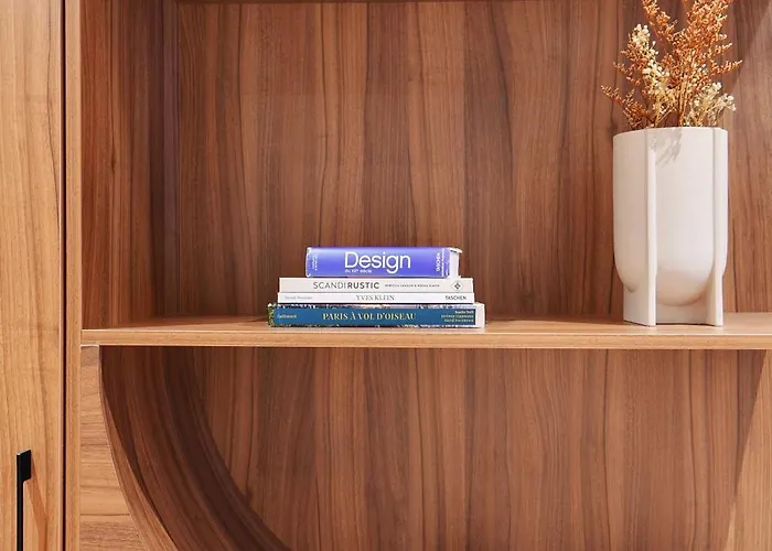 Luxury In The Heart Or Paris-notre Dame *